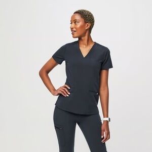 FIGS Women's Casma Three-Pocket Scrub Top - Dark Harbor - Medium
